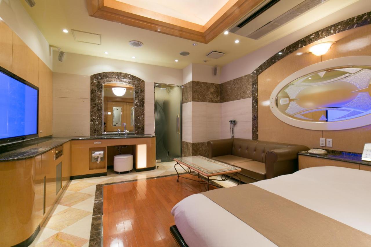 Hotel D-Wave Shinjuku（Adult Only) Tokio Exterior foto