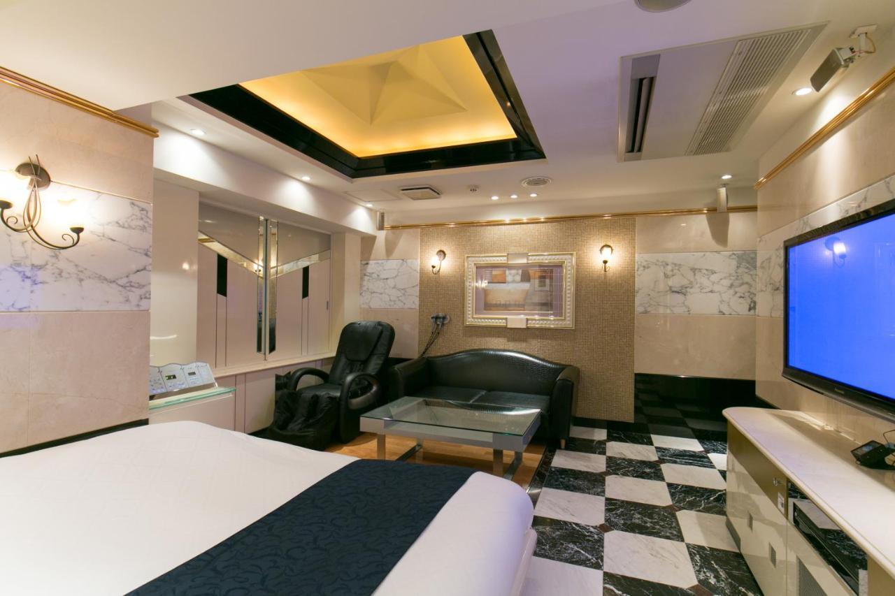 Hotel D-Wave Shinjuku（Adult Only) Tokio Exterior foto